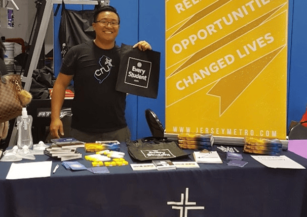 NJ Students Share their Faith